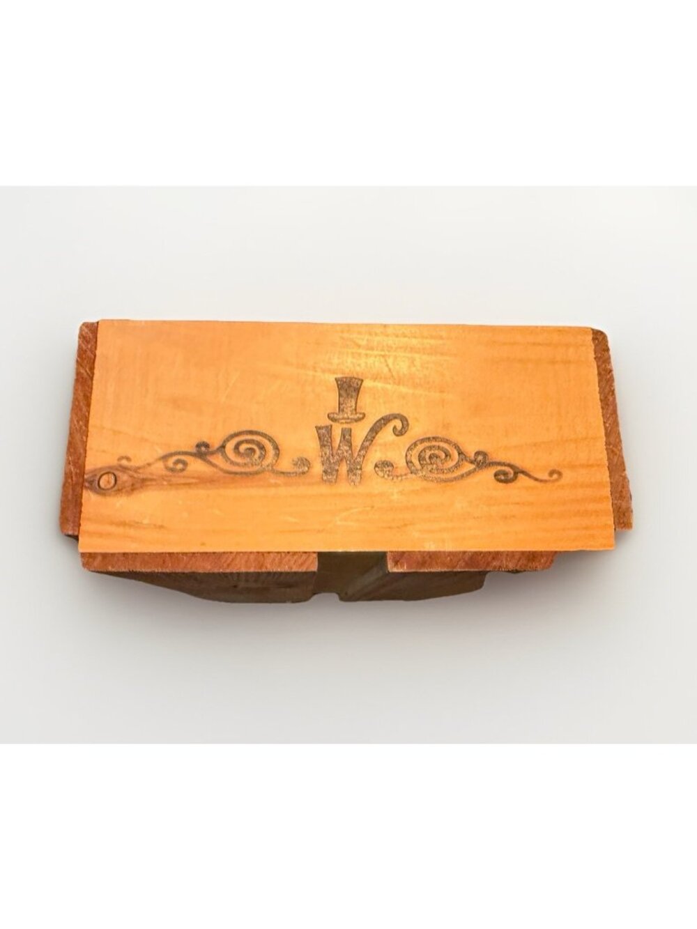 WILLY WONKA & The Chocolate Factory Limited Special Edition Wood Vineyard Crate